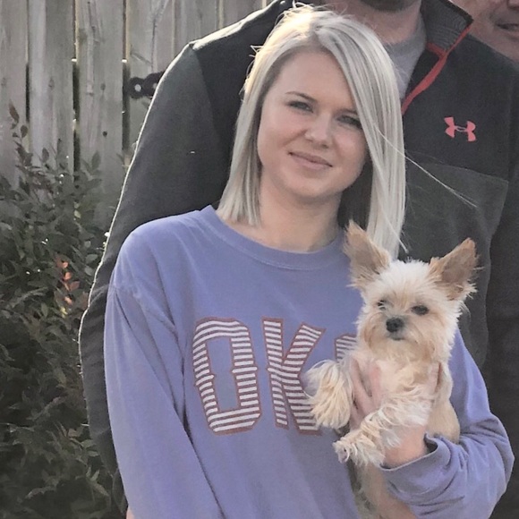 Meet your Posher, Gabrielle - Picture 1 of 1